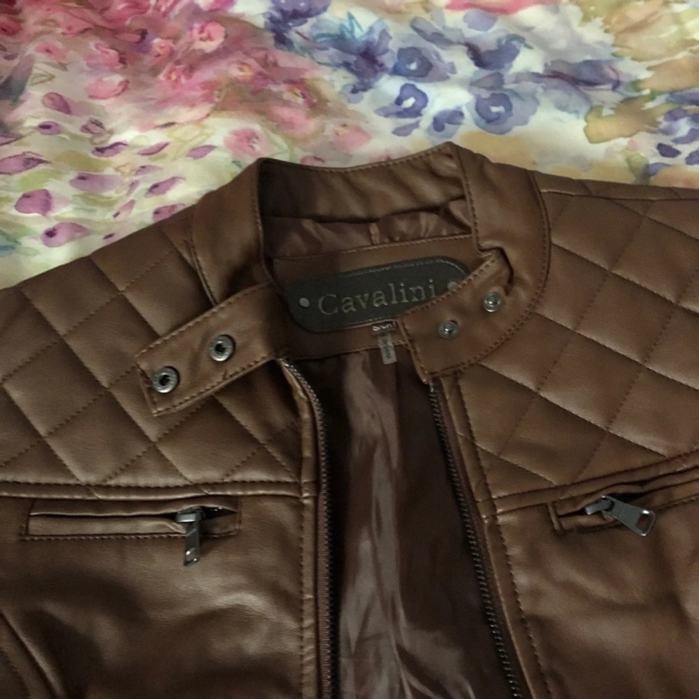 Leather jacket - Picture 3 of 4